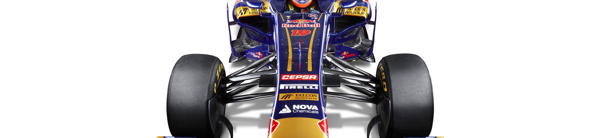 Toro Rosso's STR8 revealed (just) prior to pre-season testing