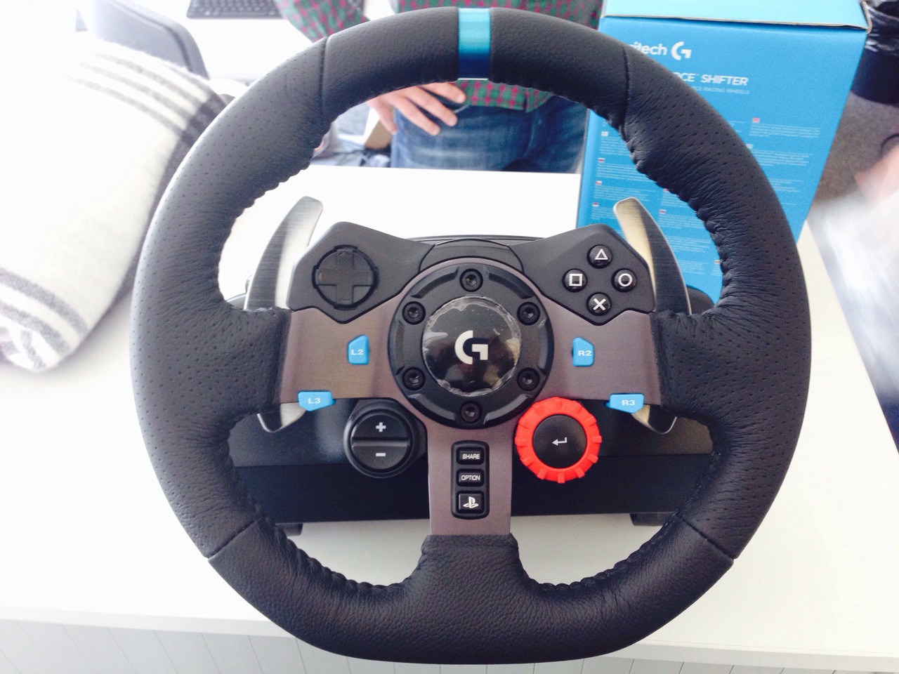 Logitech G27 racing wheel impressions