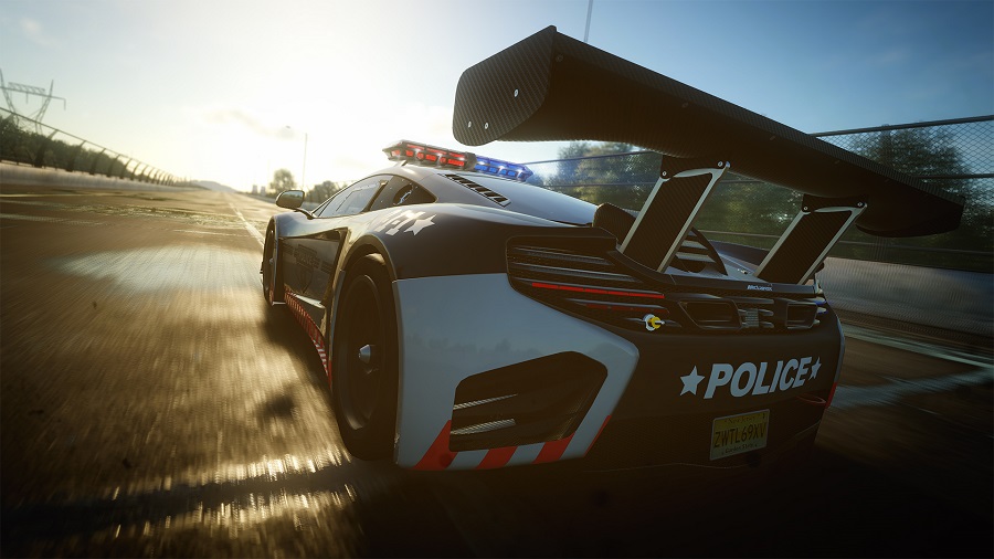 the crew calling all units mclaren 12c gt3 police