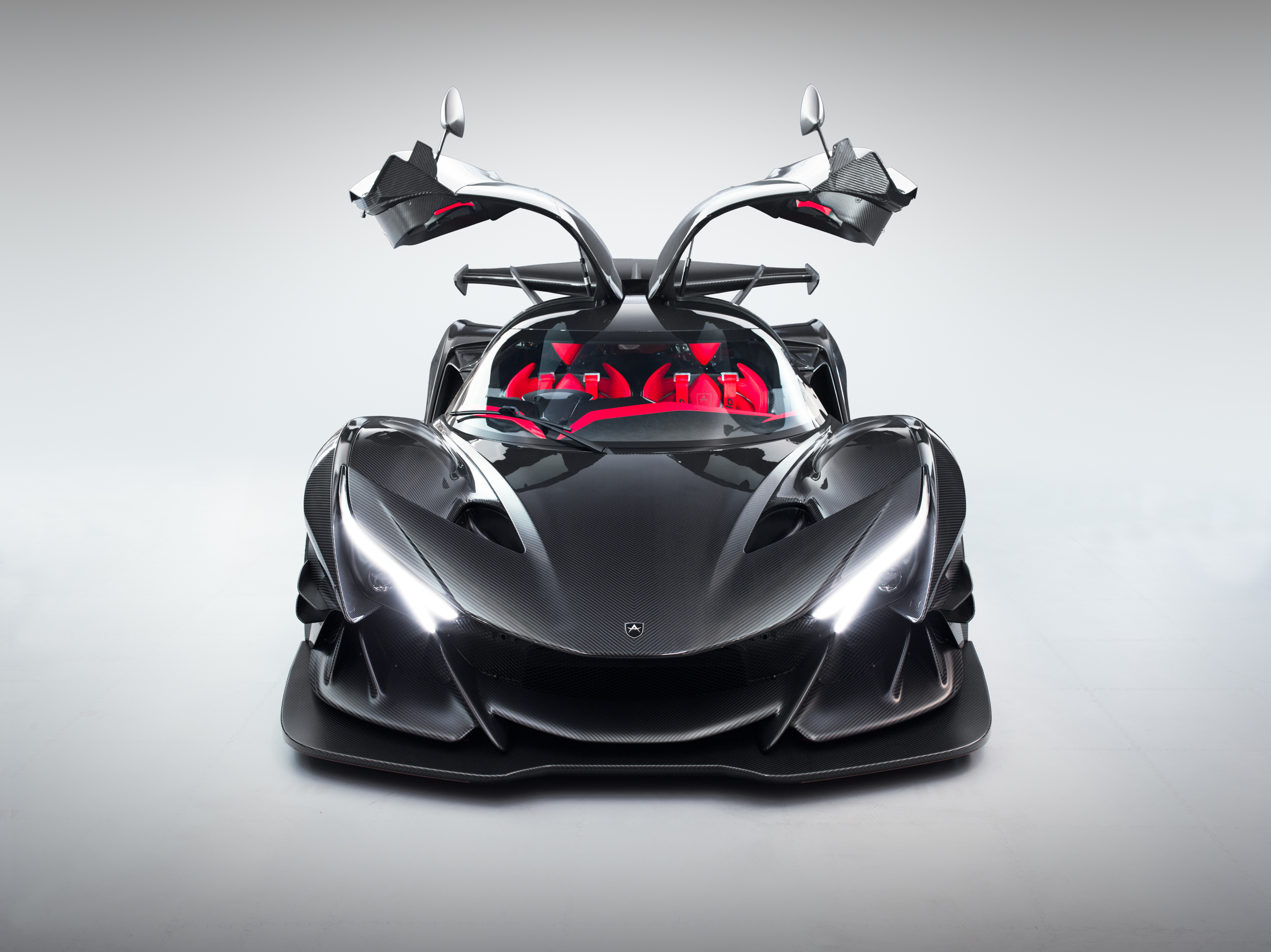Машина Apollo intensa emozione
